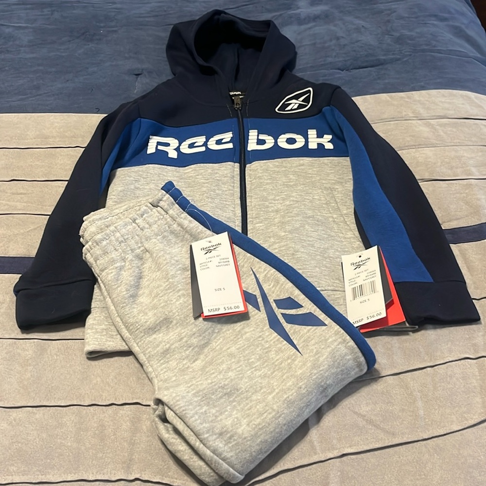 NWT- Reebok 2 piece sweatsuit- size 5